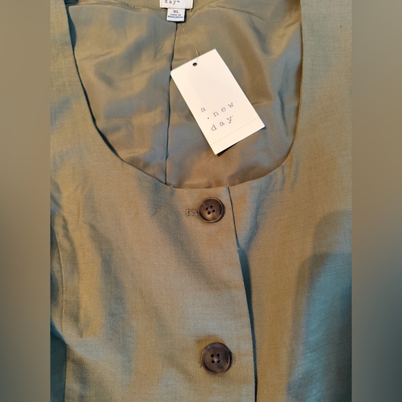 A New Day Khaki Vest - Picture 10 of 14